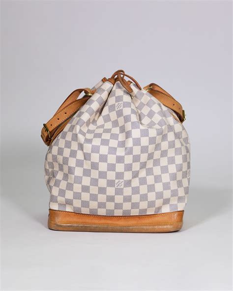 borse louis vuitton damier azur abbinamenti|Borsa Croisette Tela Damier Azur .